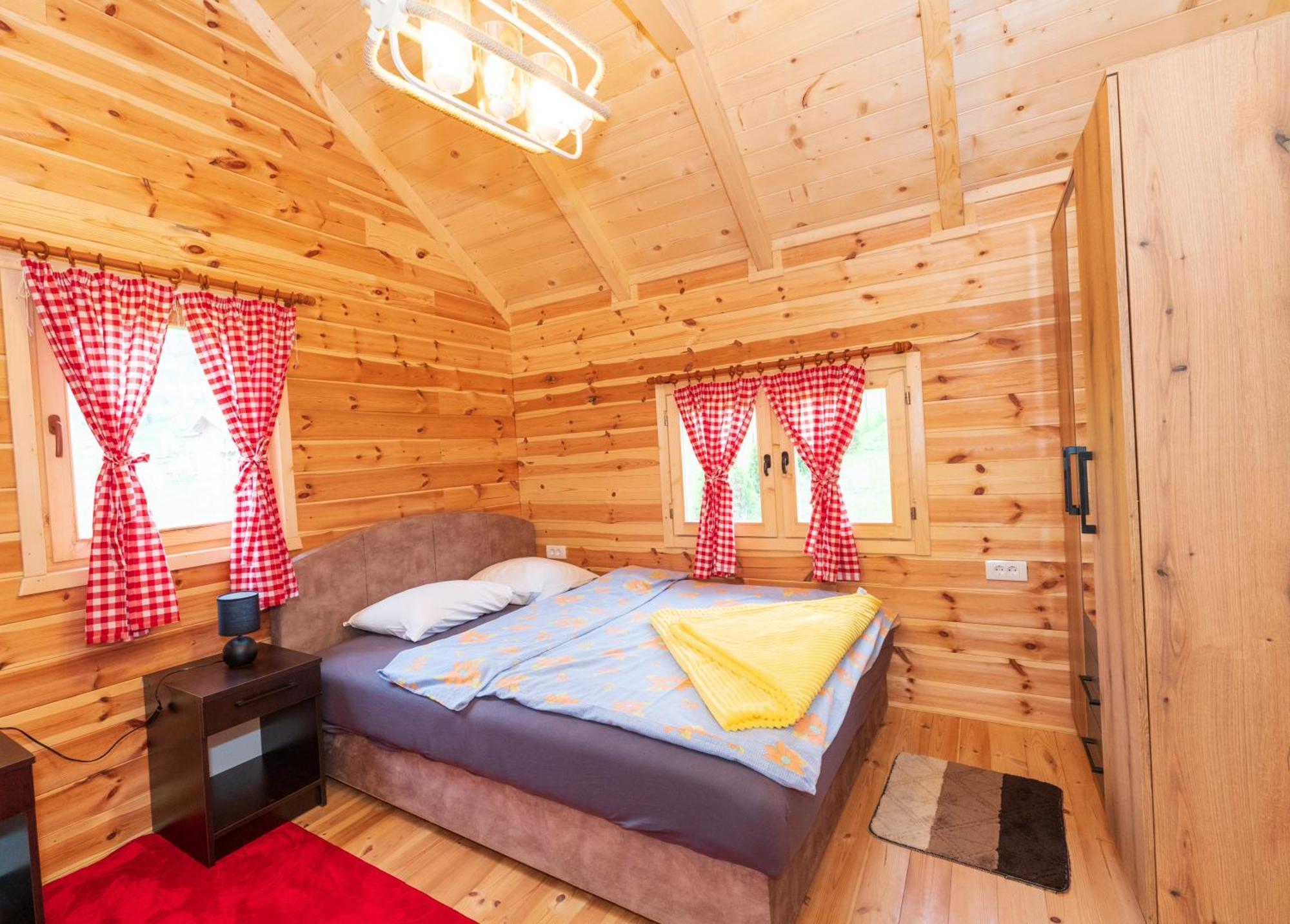 Villa Salerno camp Plav Esterno foto