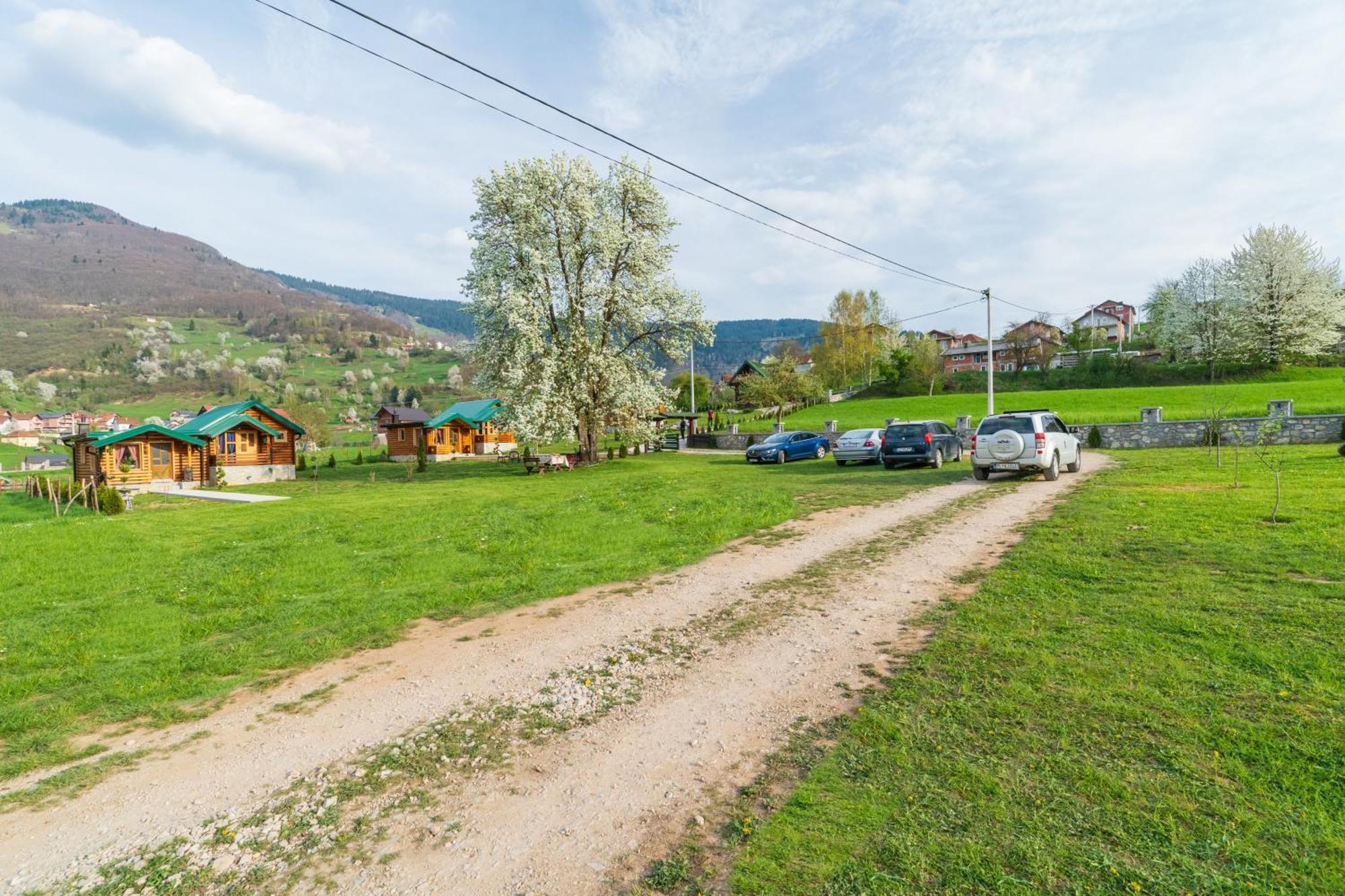 Villa Salerno camp Plav Esterno foto