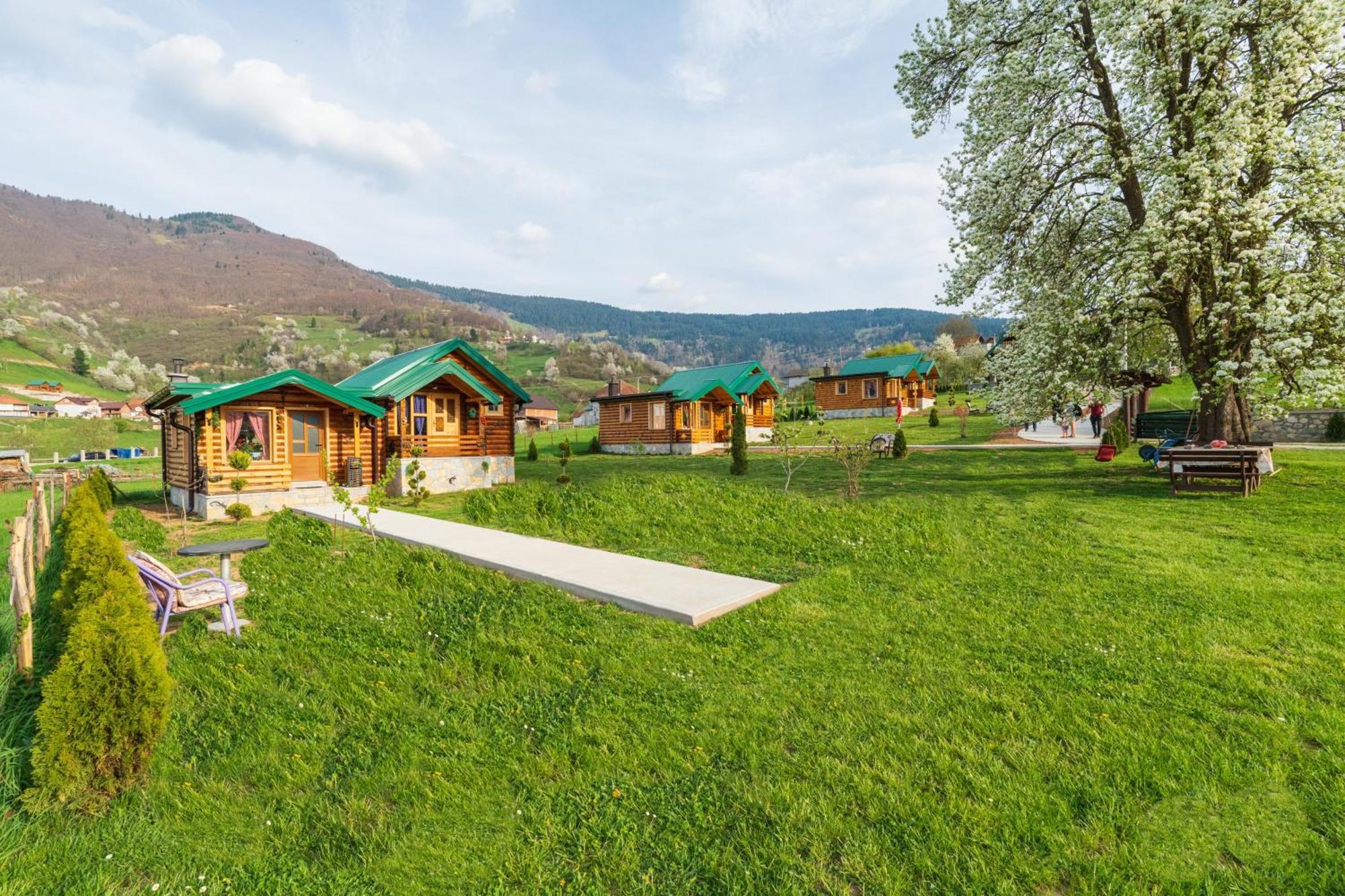 Villa Salerno camp Plav Esterno foto