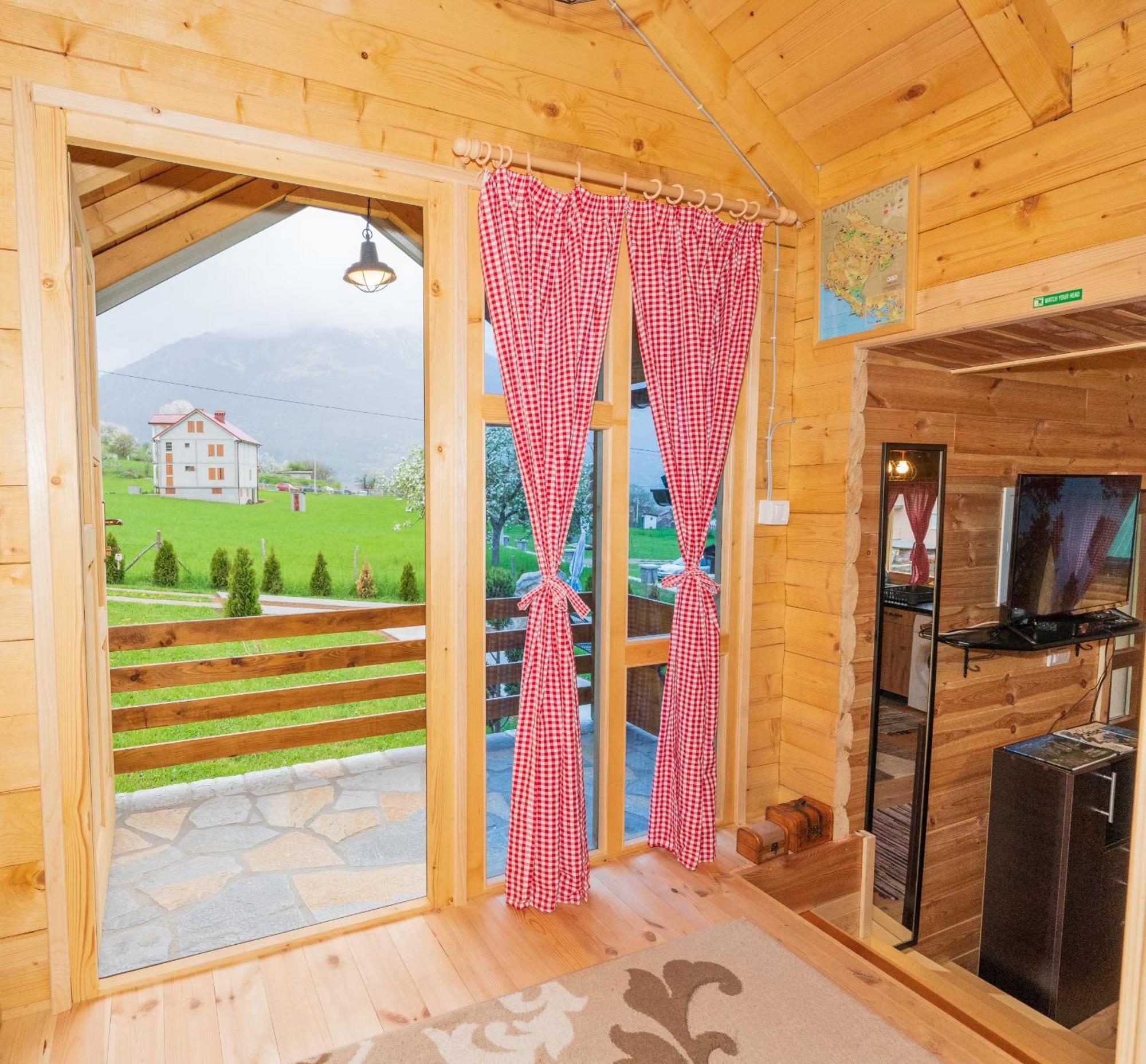Villa Salerno camp Plav Esterno foto